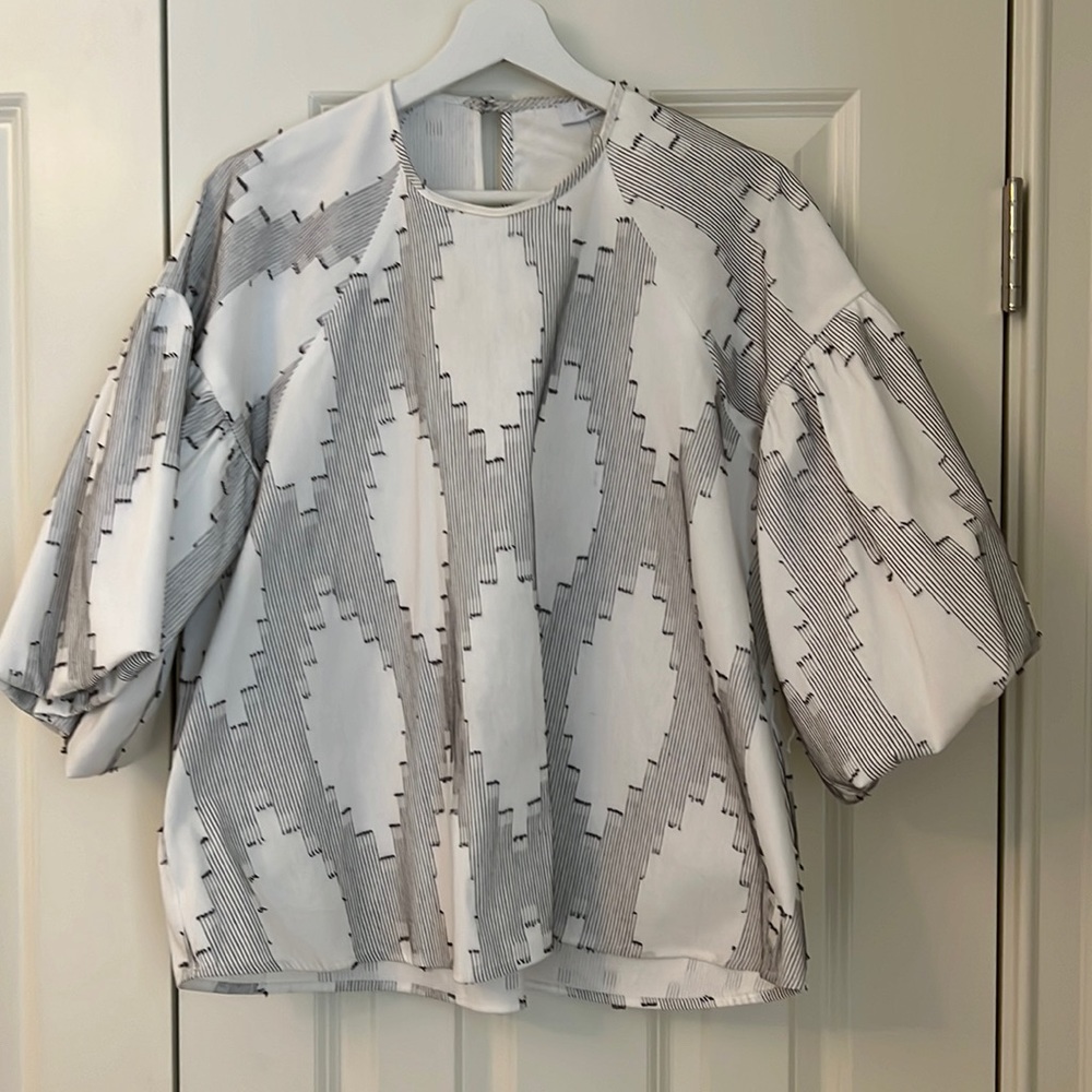 Hunter Bell Medium Top
